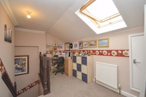 Photo 7- click for photo gallery